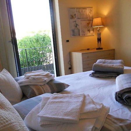 Garda Dreams Apartment Torri del Benaco Kültér fotó