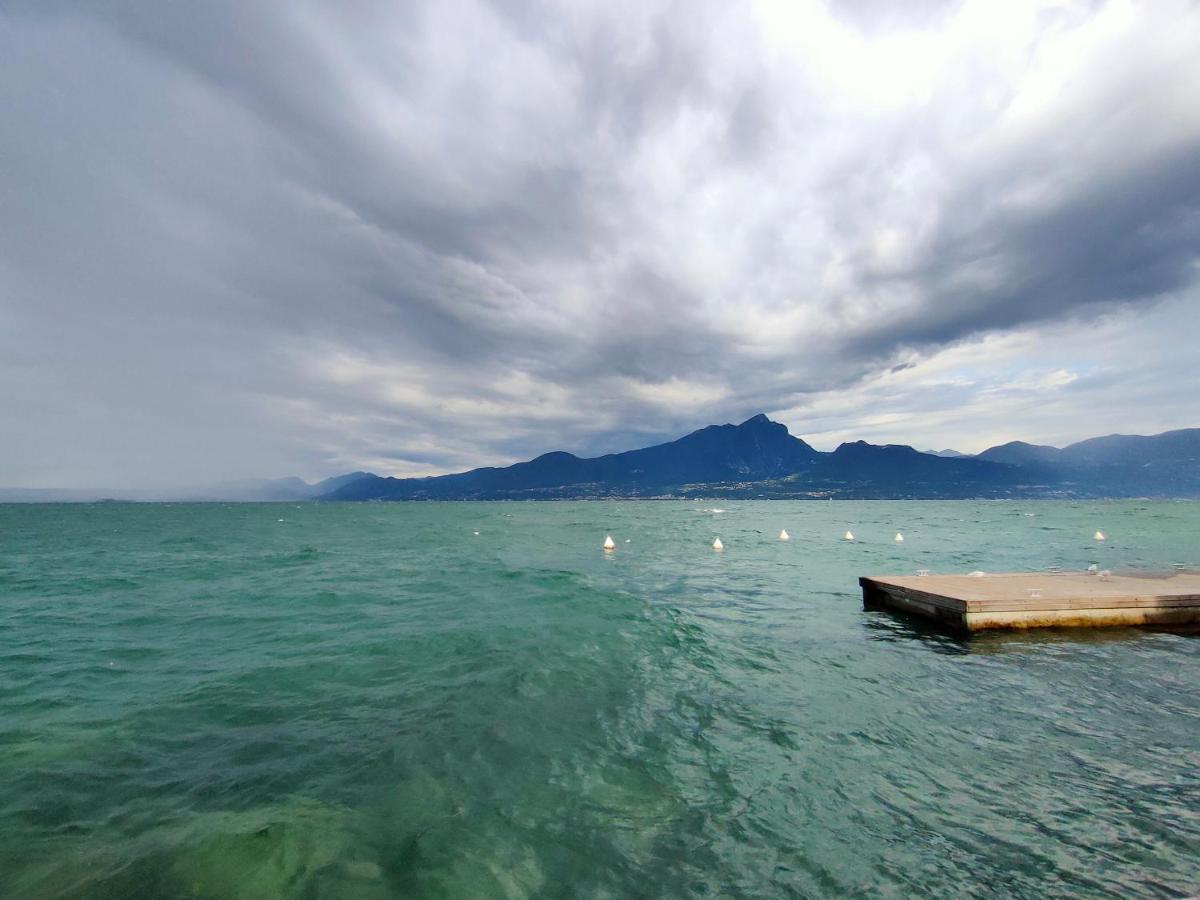 Garda Dreams Apartment Torri del Benaco Kültér fotó