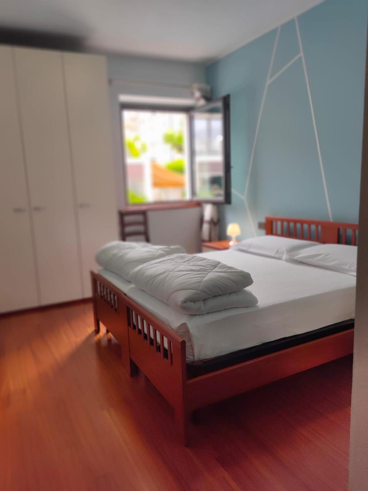 Garda Dreams Apartment Torri del Benaco Kültér fotó