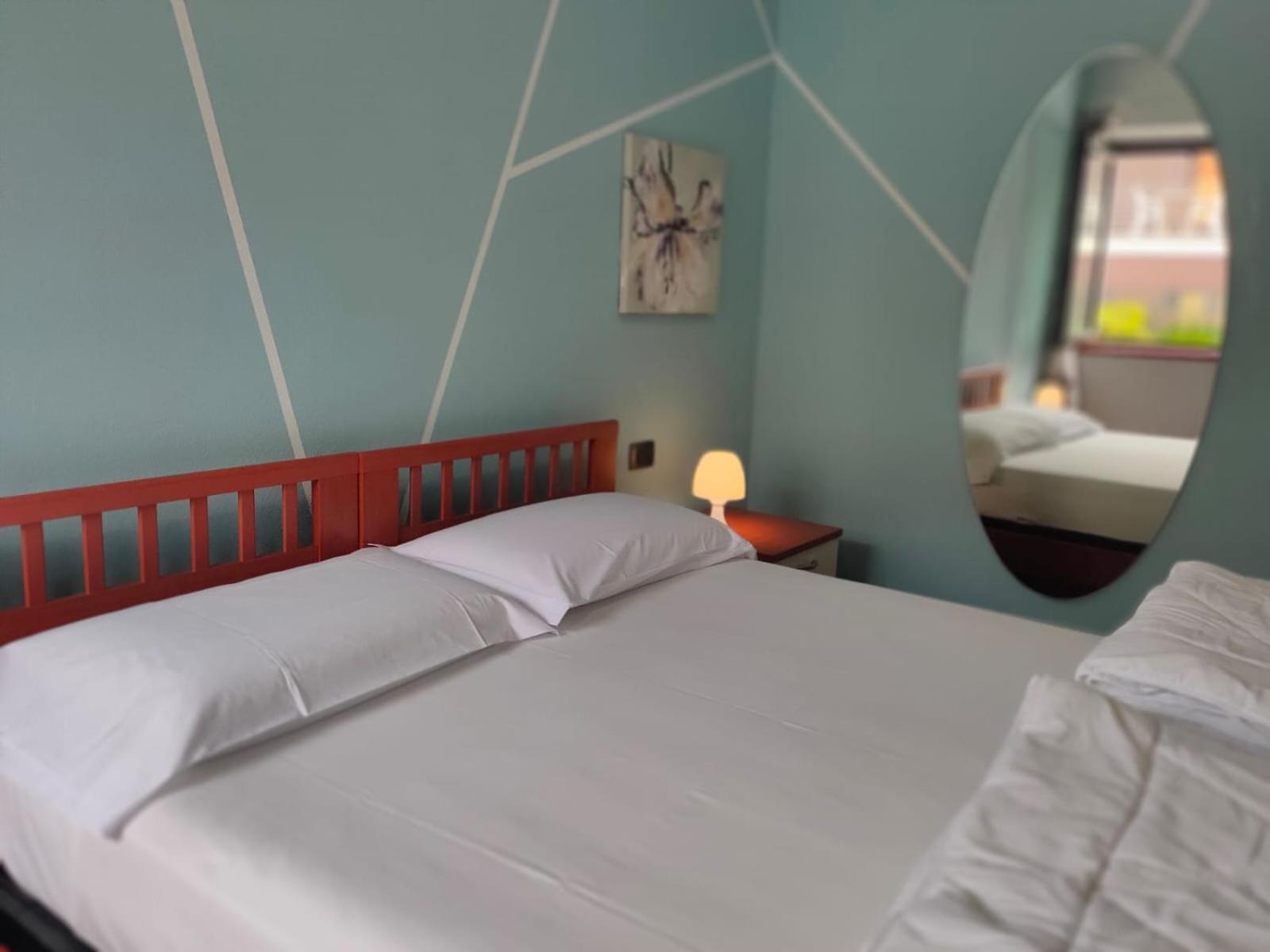 Garda Dreams Apartment Torri del Benaco Kültér fotó